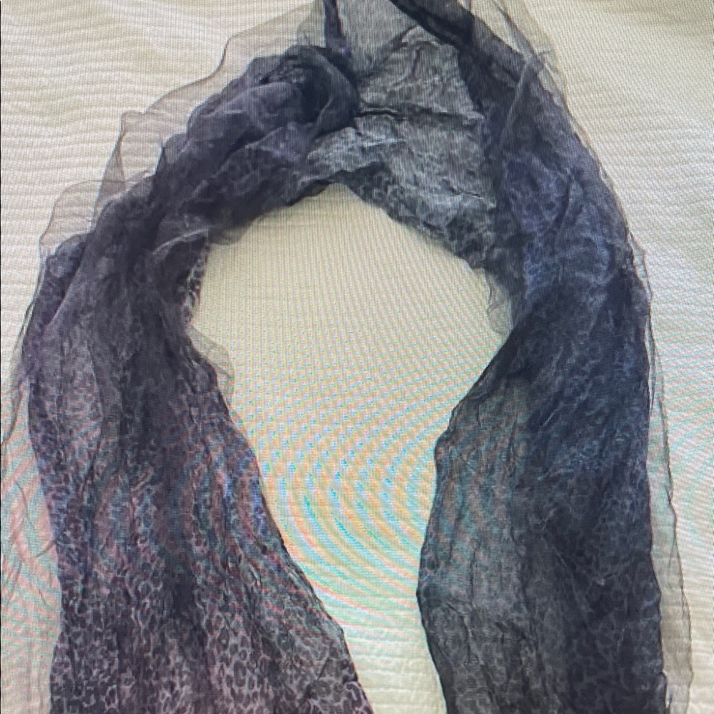 QNWT Coldwater Creek Purple & Black Cheetah Print Mist Scarf *VINTAGE* - OS